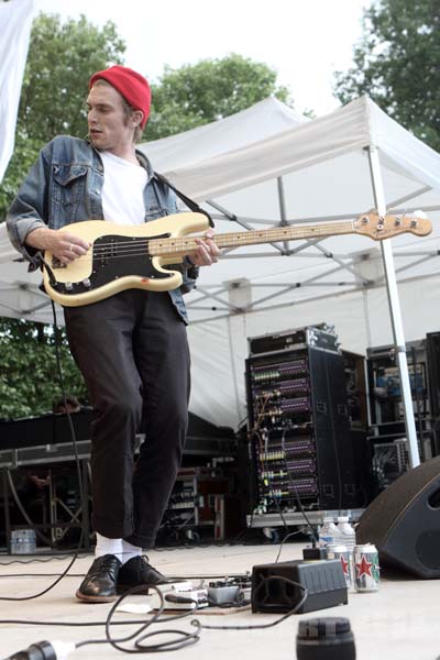 OUGHT - 2015-05-24 - PARIS - Parc de la Villette - 